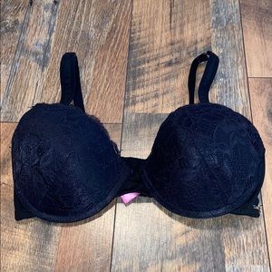 Black Lace Vince Camuto Bra 38D